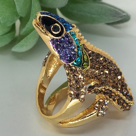 🌟2 for $25-Crystal Iguana Statement Ring - Picture 3 of 4